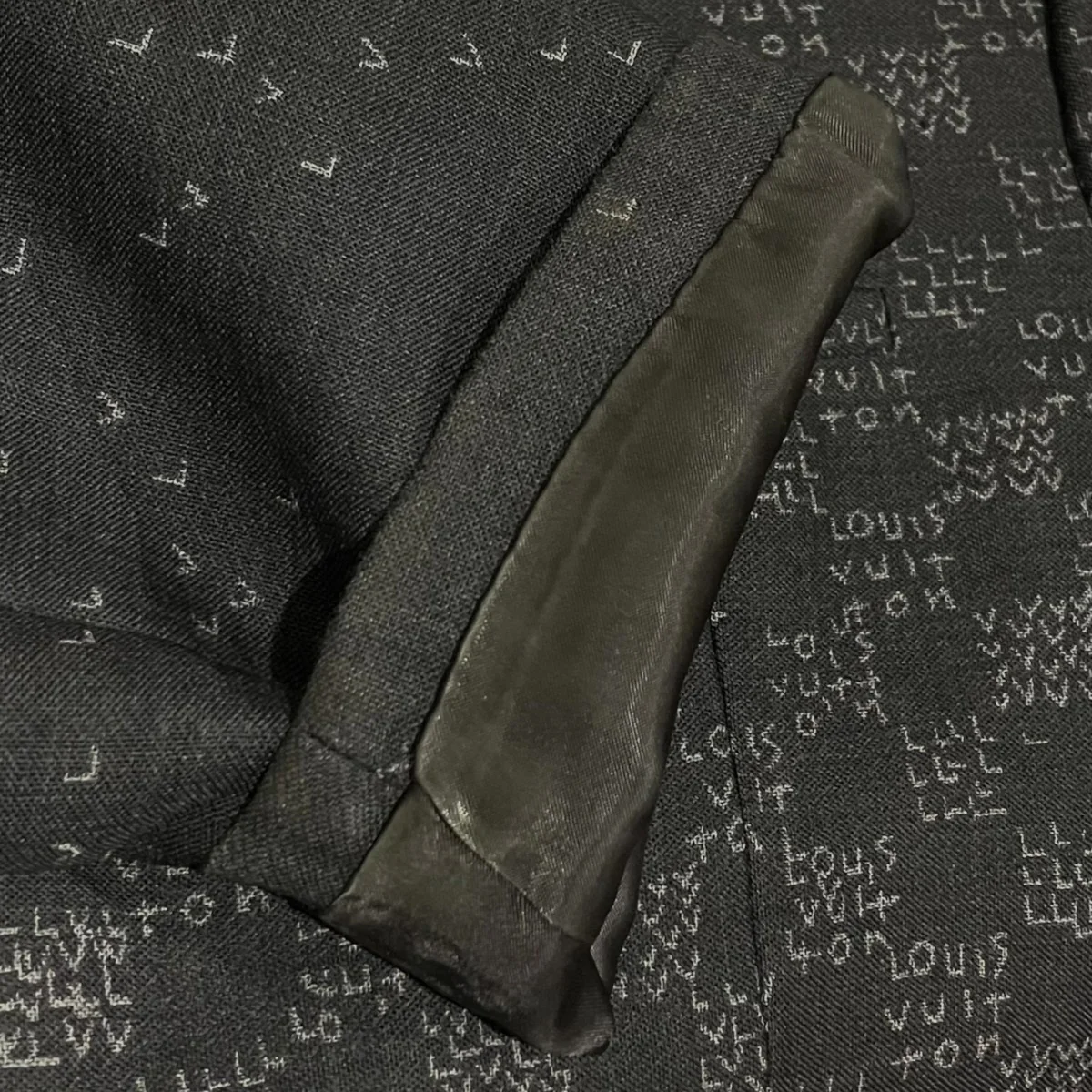22AW【ダミエスプリッド】テーラードジャケットRM222M MV9 HNJ02E - Image 7