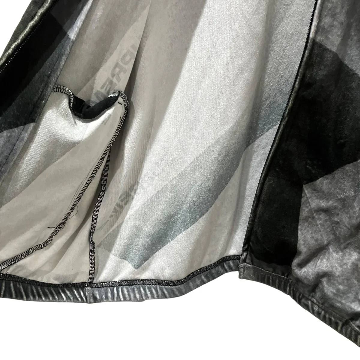 23SS【Geo Velour Track Jacket】ジップジャケット - Image 4