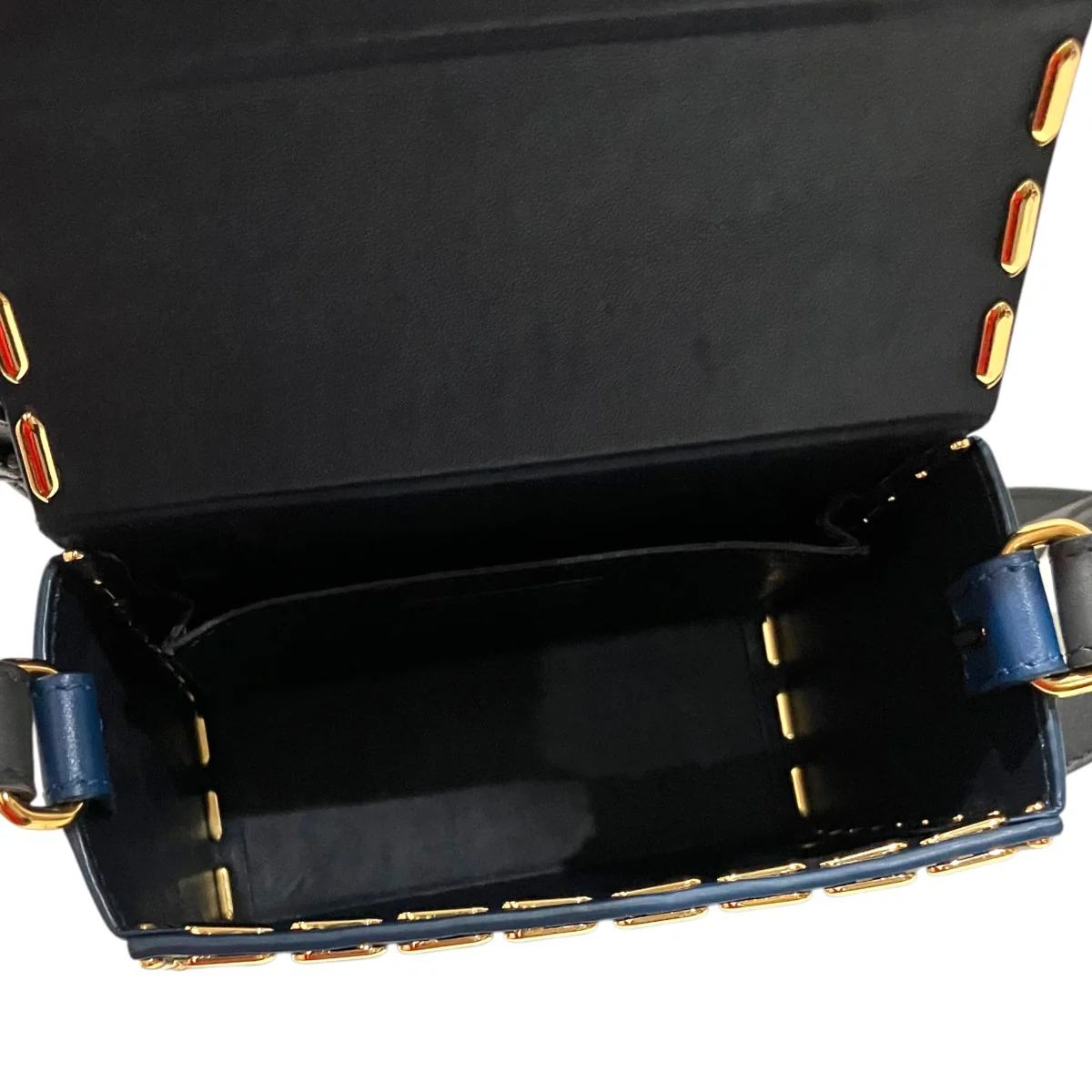 レザーショルダーバッグ - Image 8