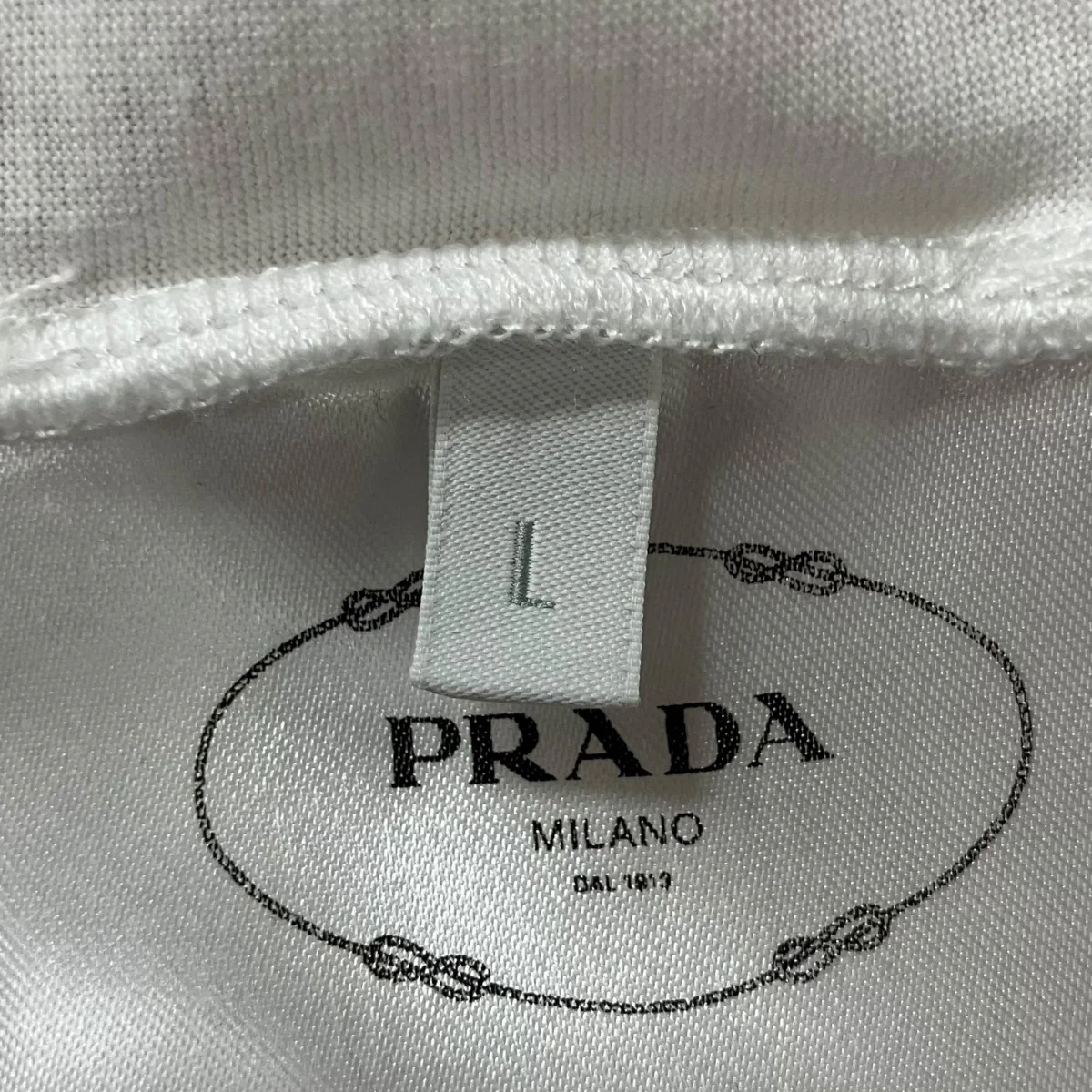 フロントト ライアングルロゴＴシャツ - Image 6