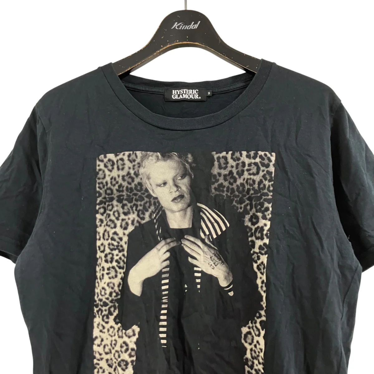 ジュリアゴートン プリントTシャツ - Image 2