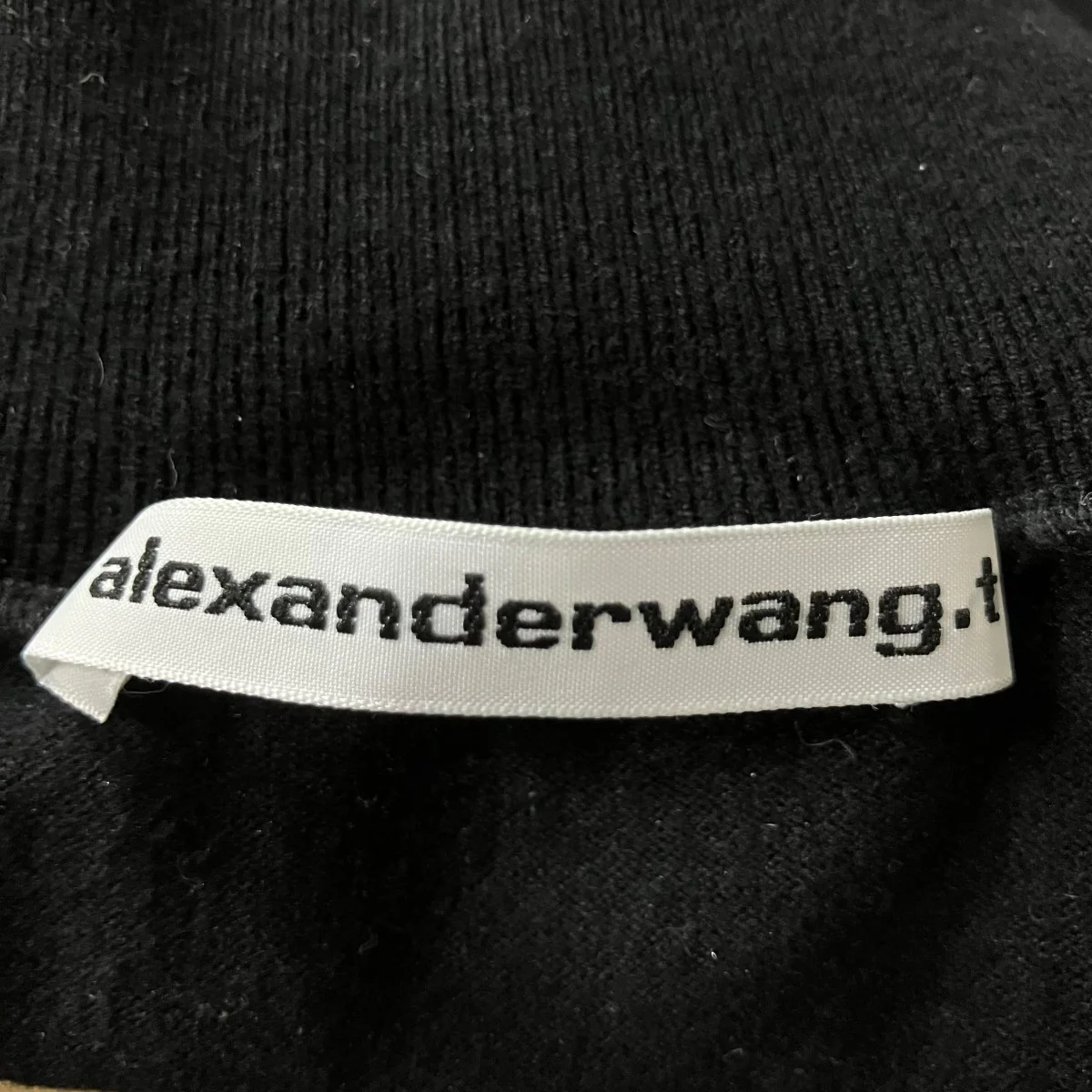 ハイネックTシャツ - Image 5