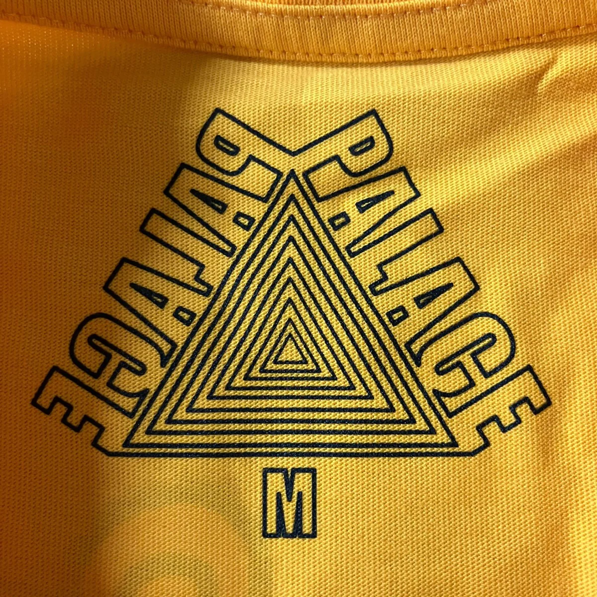 ロゴプリントTシャツ - Image 5