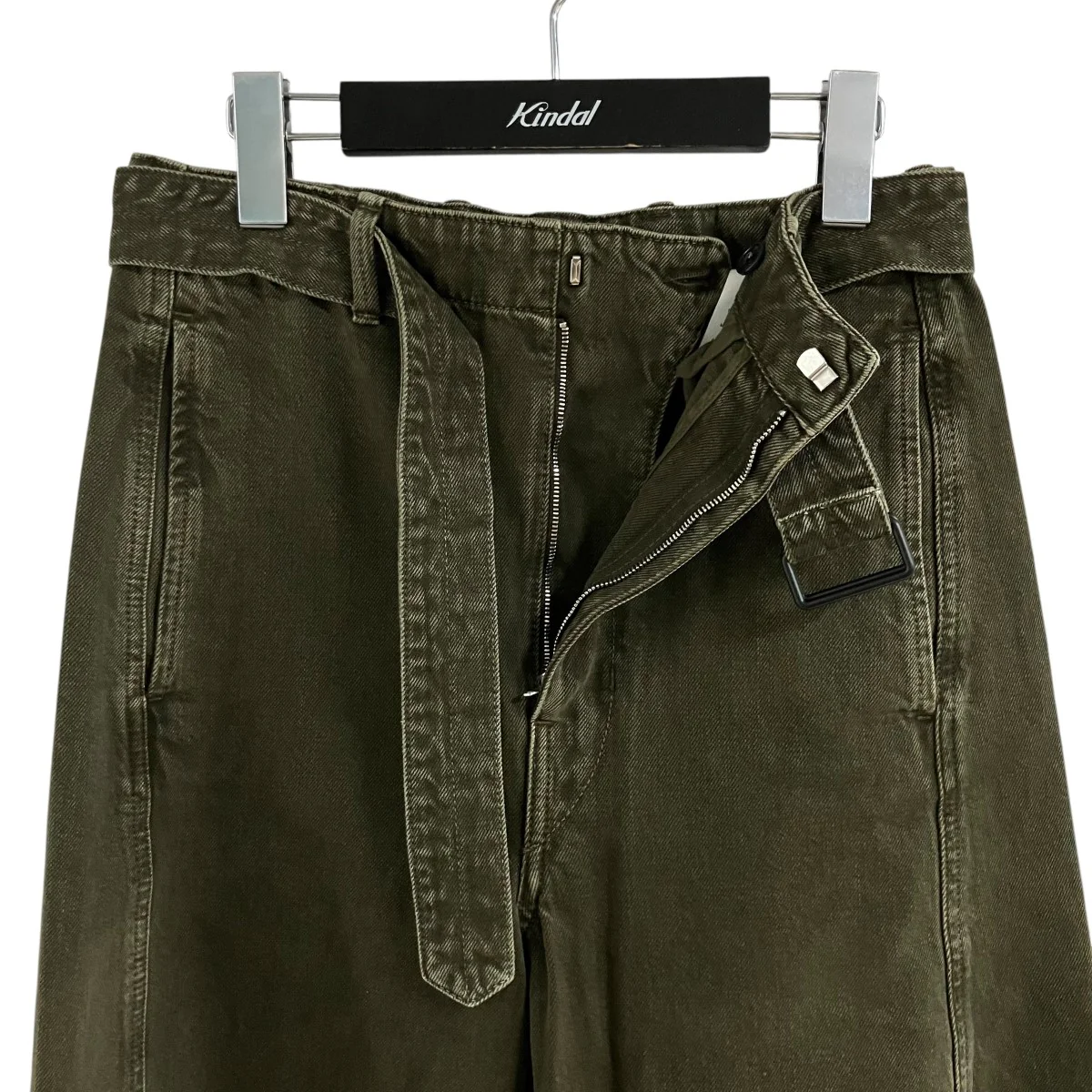 フェード加工ベルテッドデニムパンツ - Image 3