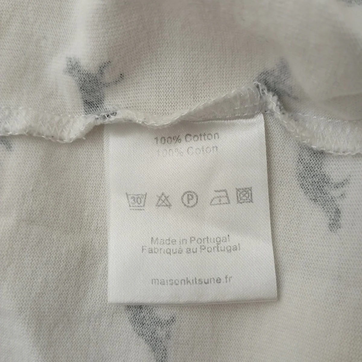 キツネシルエット総柄Tシャツ - Image 6