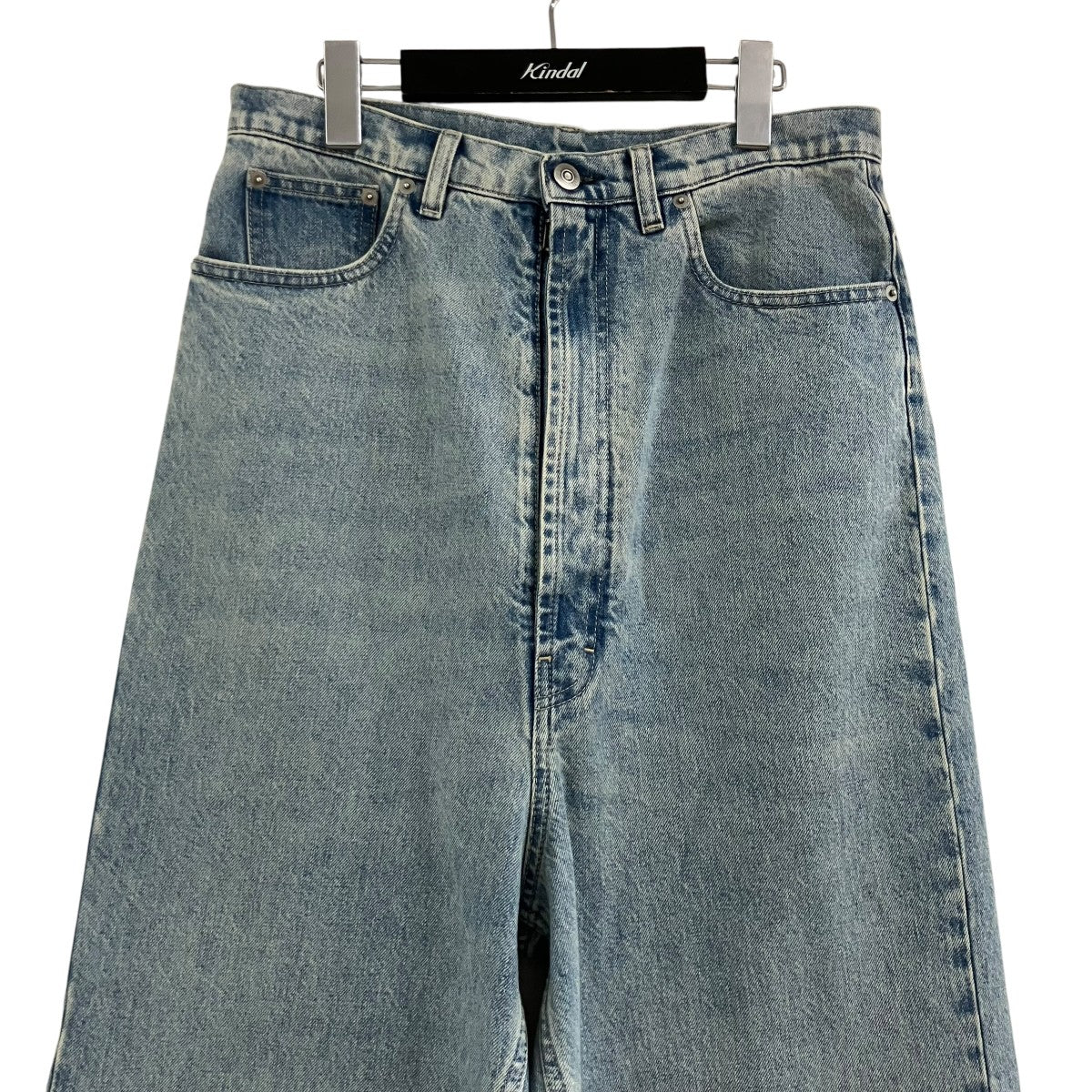 アイスウォッシュド加工カットオフデニムパンツ - Image 2