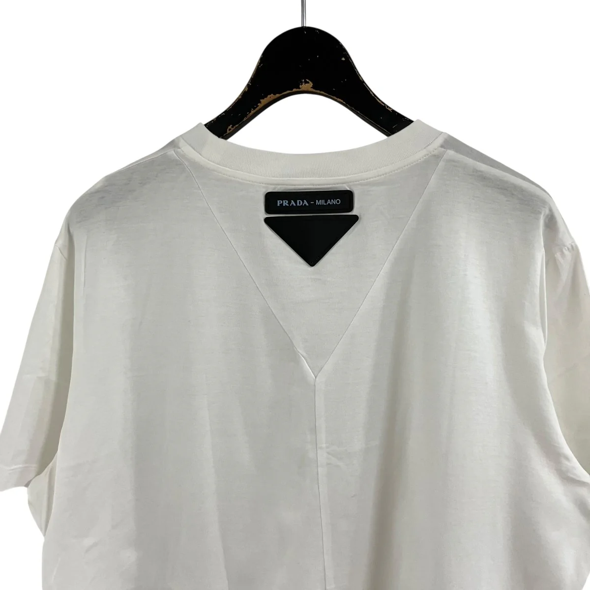 バックトライアングルプレートTシャツ - Image 4
