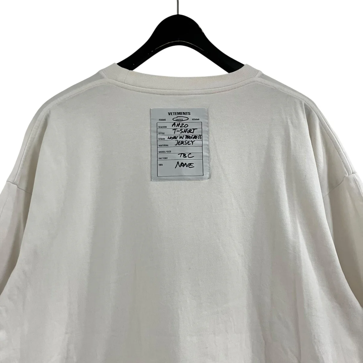 アトリエバックパッチオーバーサイズ半袖Tシャツ - Image 4