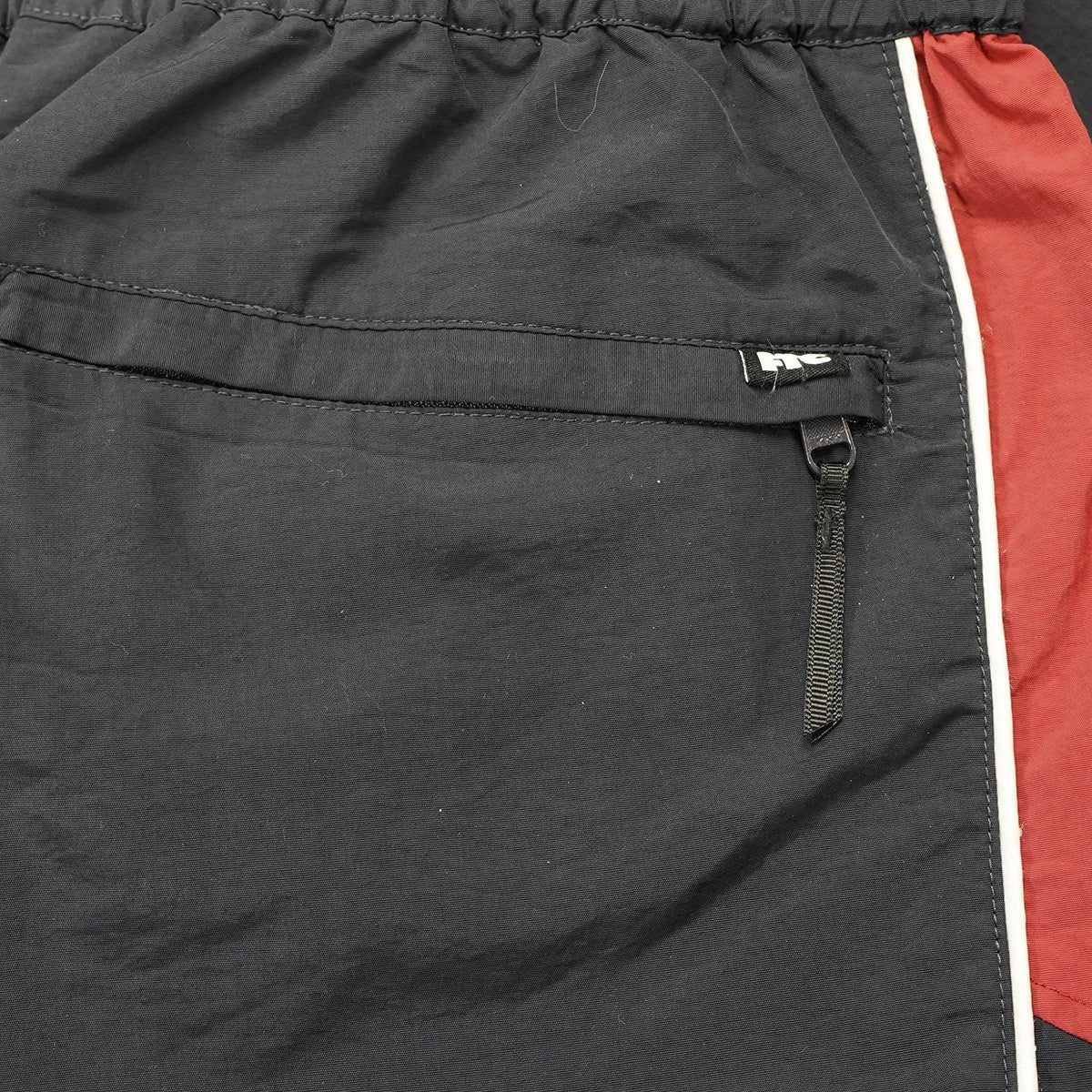 PIPING NYLON TRACK PANTロゴ パイピング ナイロン イージー トラックパンツ - Image 5