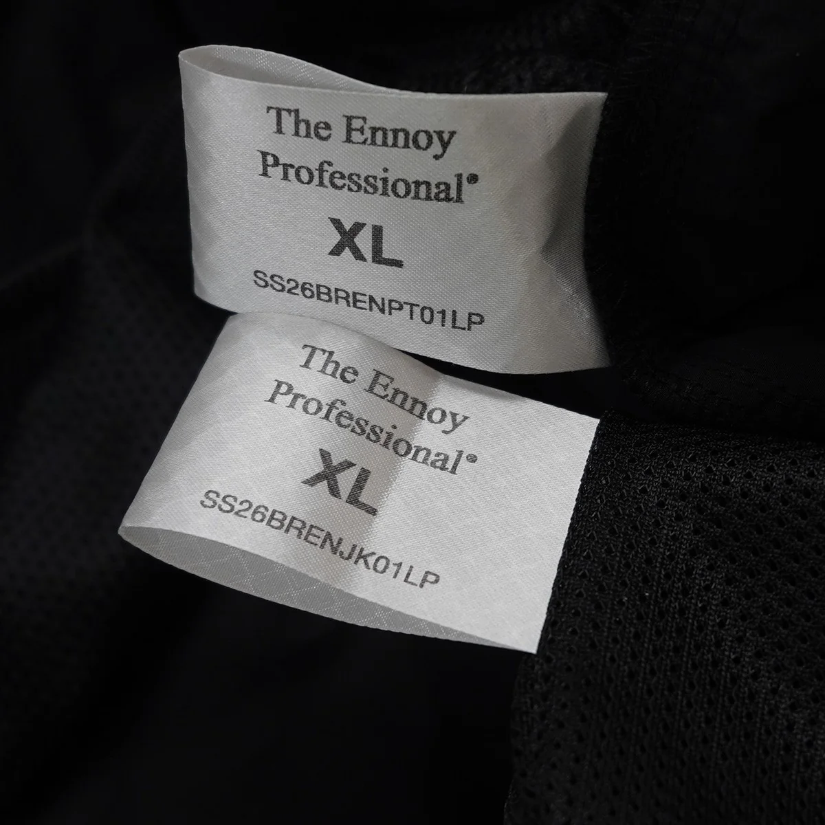 26SS PIPING NYLON TRACK SUIT セットアップパイピング ナイロン トラック ロゴ ジャケット イージー パンツ - Image 10