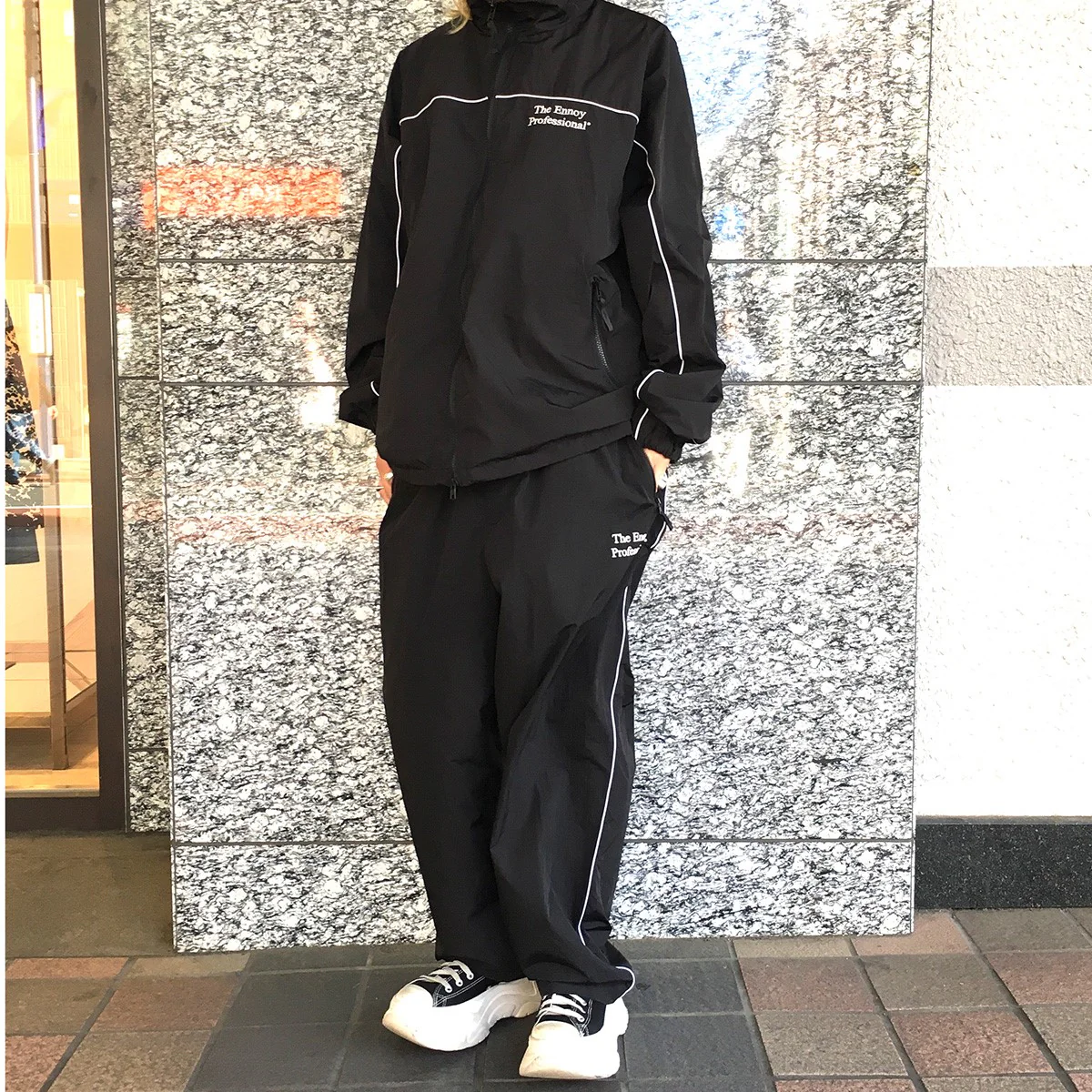 26SS PIPING NYLON TRACK SUIT セットアップパイピング ナイロン トラック ロゴ ジャケット イージー パンツ - Image 2