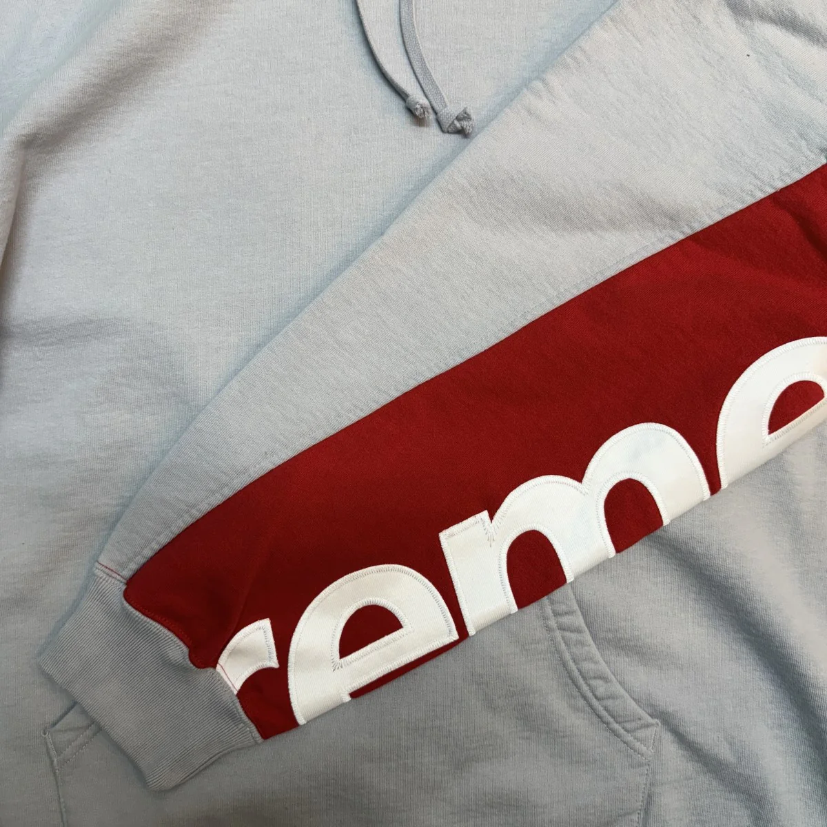 22SS/Cropped Panels Hooded Sweatshirt/クロップパネルスウェットパーカー/中国製 - Image 4