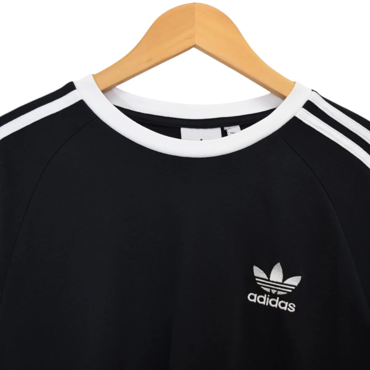 アディカラー クラシックス スリーストライプス 長袖TシャツIA4877 - Image 3