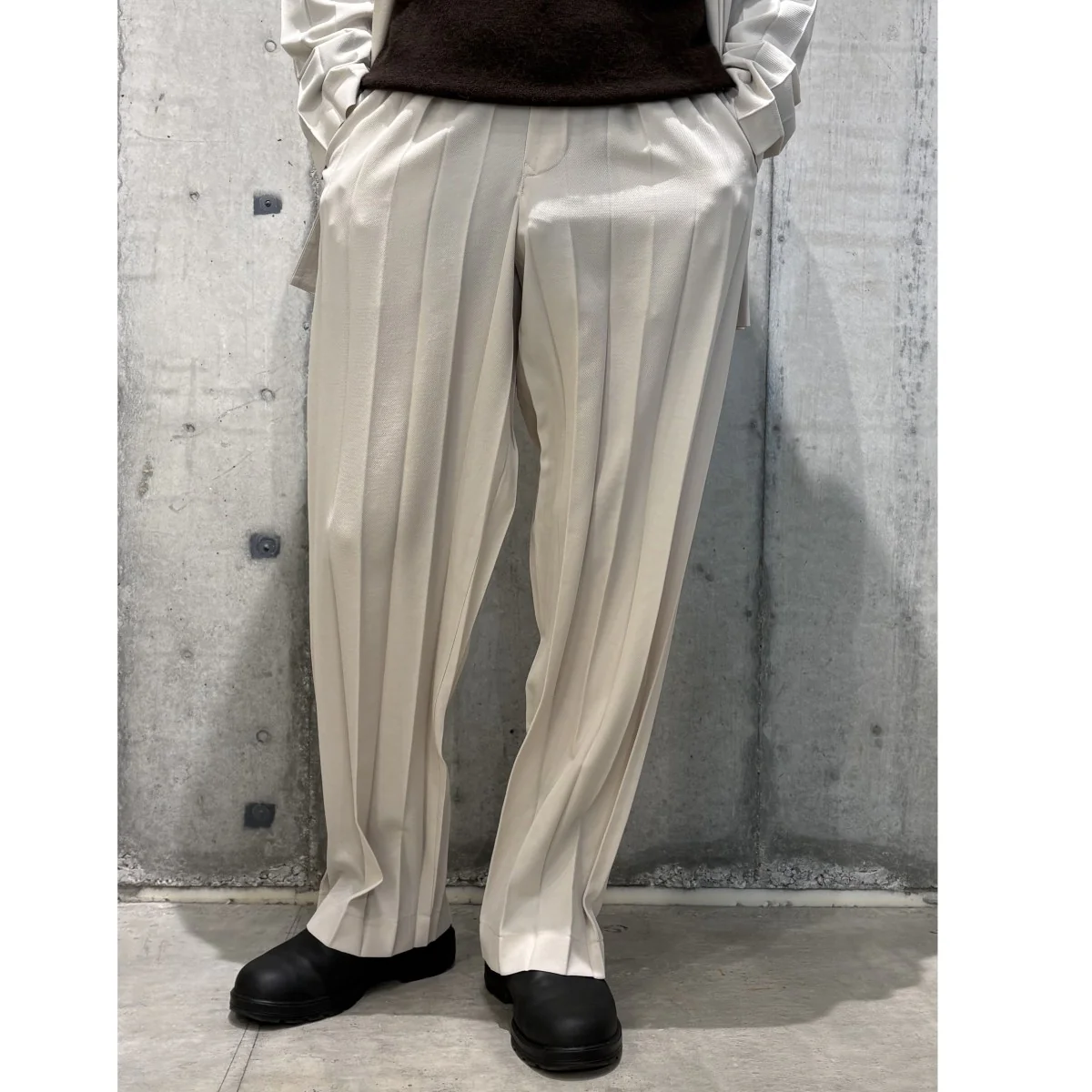 EDGE ENSEMBLEアコーディオンプリーツ加工PLEATS PANTSプリーツパンツ - Image 2