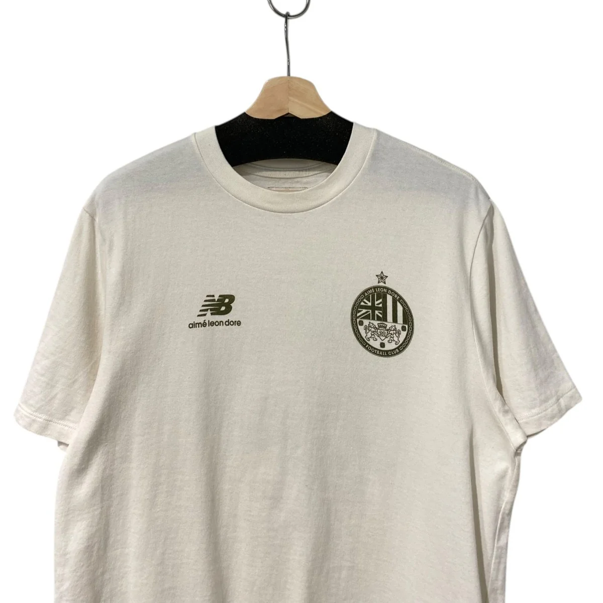 日本未発売991 Club Tee Papyrus Tシャツ - Image 3