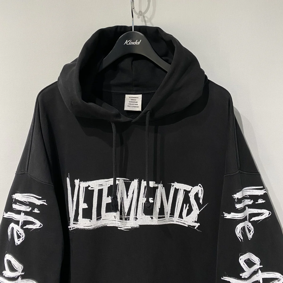 21AWWorld Tour Logo HoodieオーバーサイズワールドツアープリントフーディパーカーUA52TR910W - Image 7