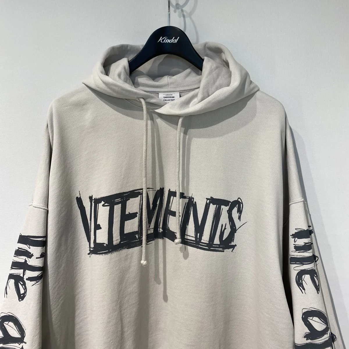 23AWWorld Tour Logo HoodieワールドツアーロゴフーディパーカーUE54HD600W - Image 4