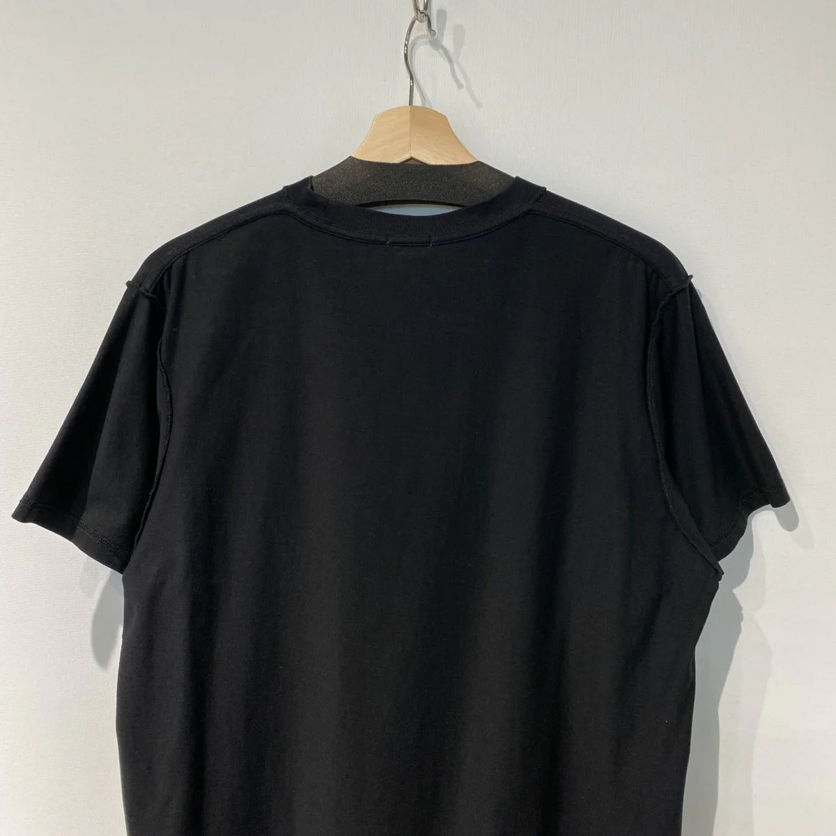 Insideout La Vie En Rose T-Shirtインサイドアウトバラ色の人生プリントTシャツ - Image 5