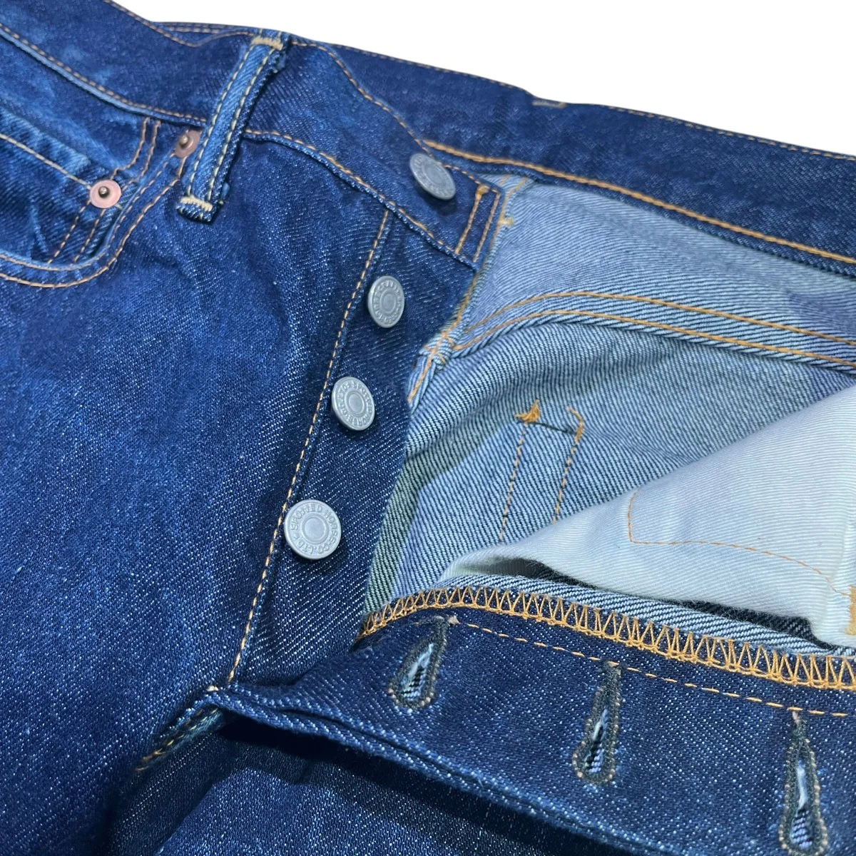 MAGIC WASH加工インディゴパンツ - Image 5