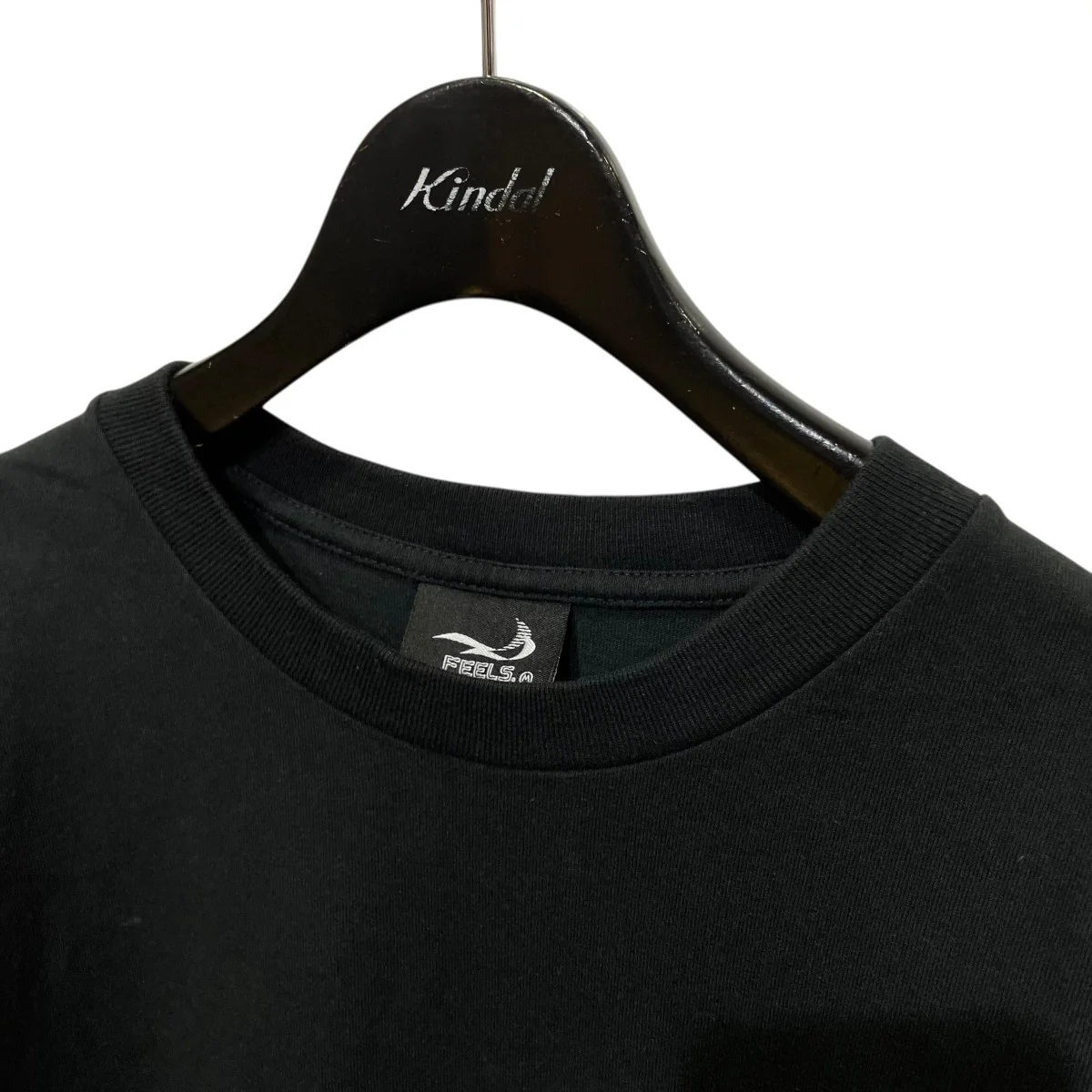 バックロゴ刺繍Tシャツ - Image 3