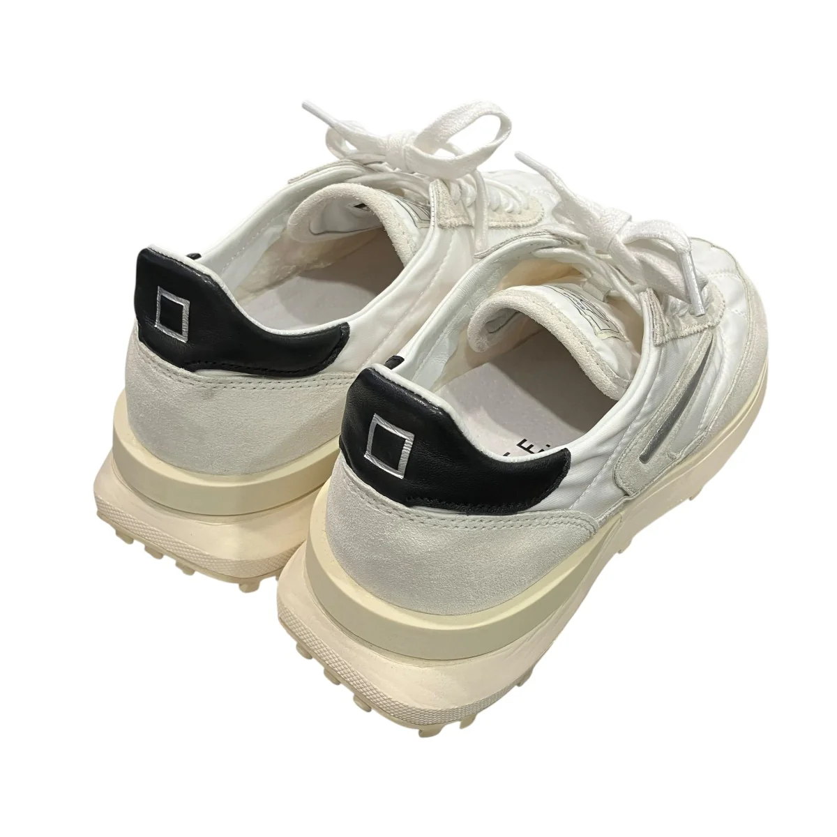 ATHLETA NYLONスニーカー - Image 2
