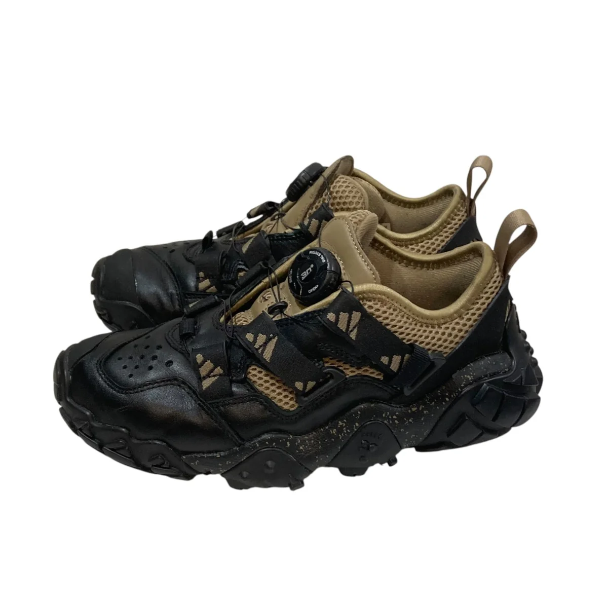AH-002 XTA FLスニーカーFY3944 - Image 2