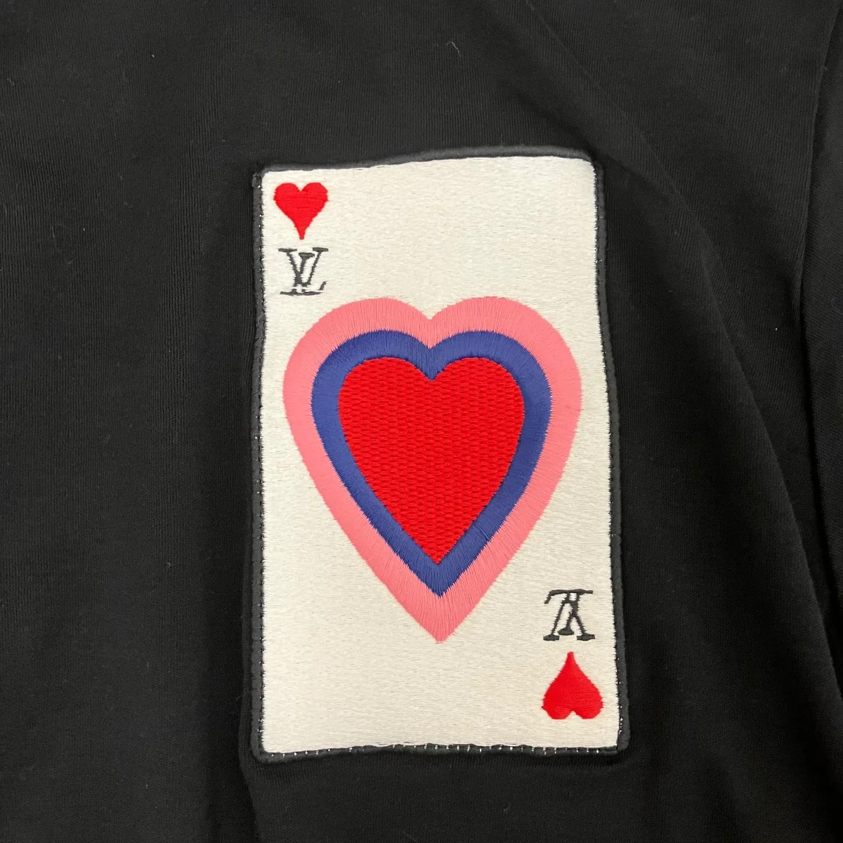 フロッキートランプ刺繍 ショルダーボタンTシャツRW211A UOL FKTS99 - Image 6