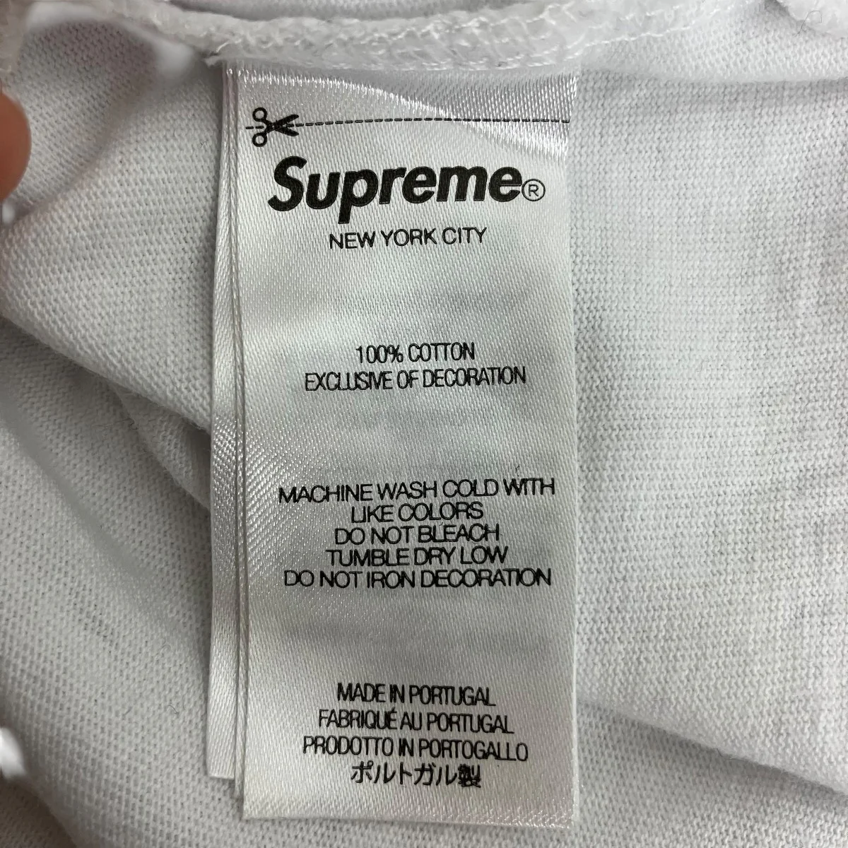 small box logo teeロゴ刺しゅうTシャツ - Image 7