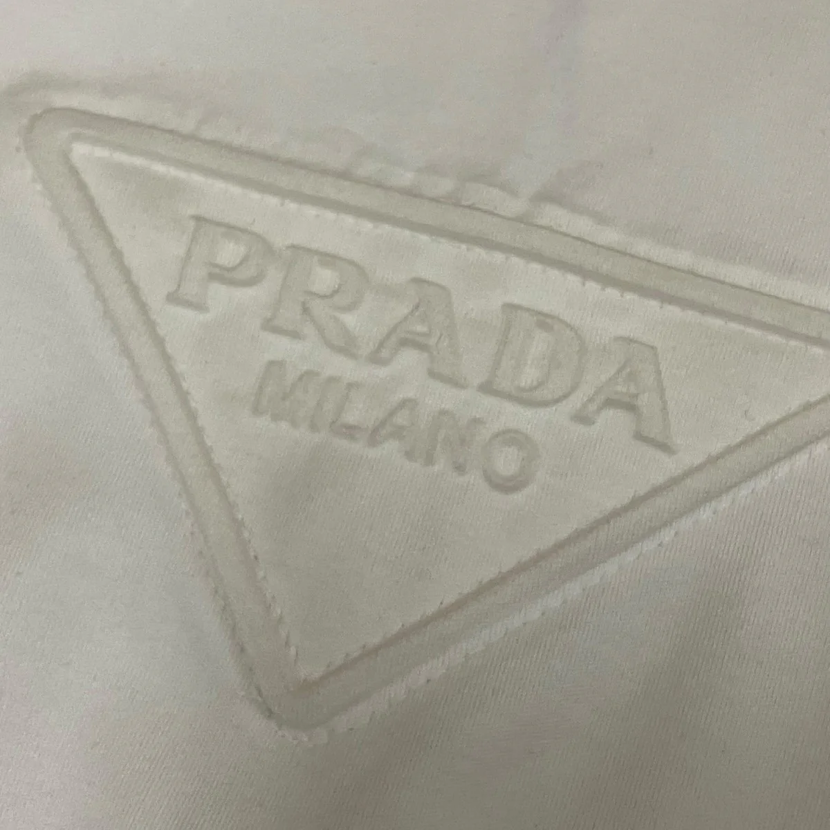 エンボスロゴTシャツ35838 - Image 10
