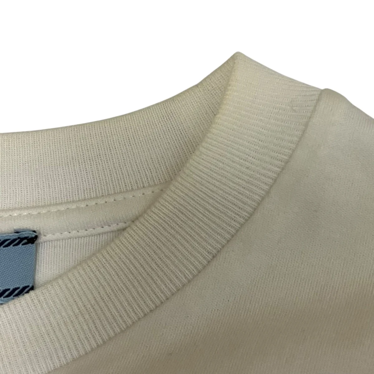 エンボスロゴTシャツ35838 - Image 9