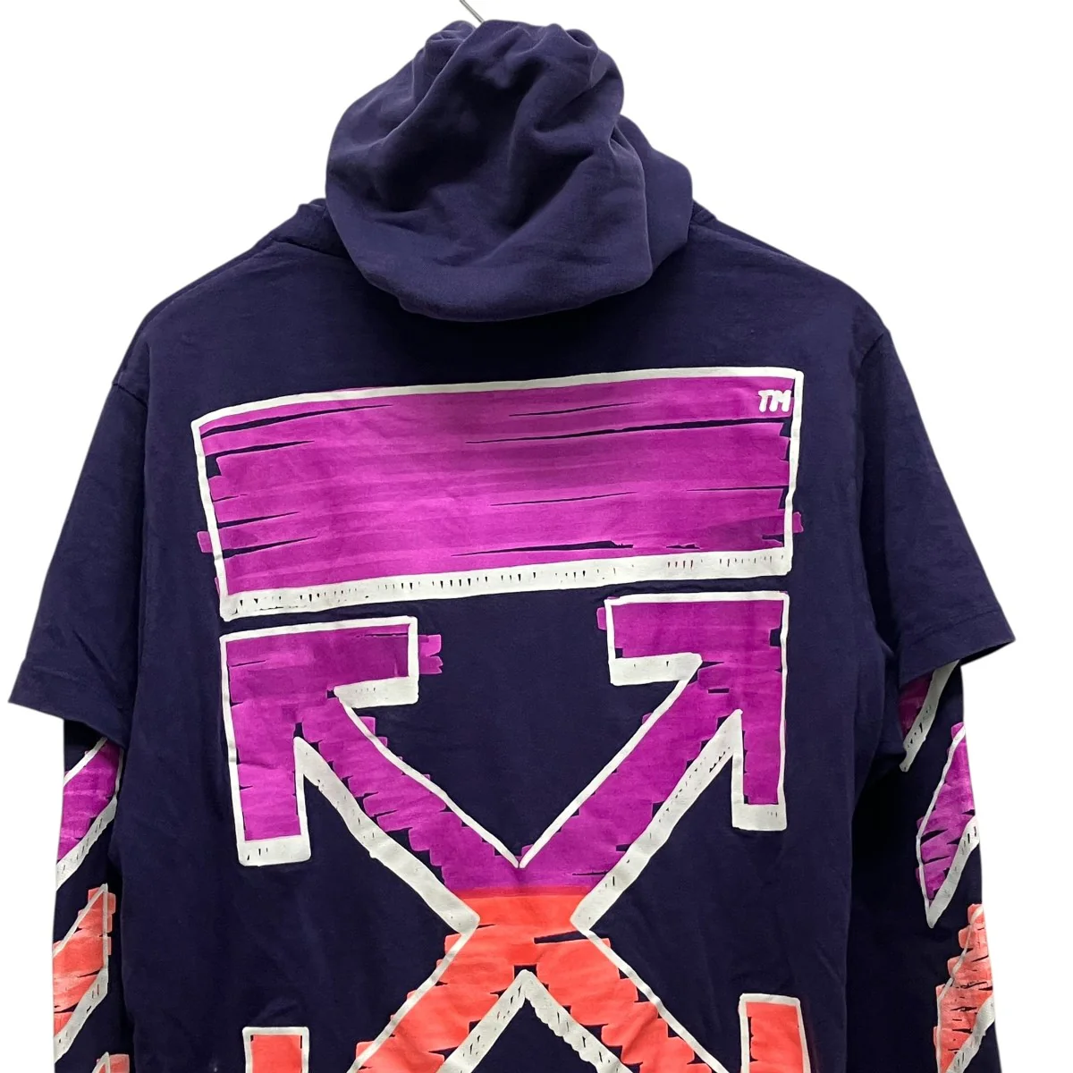Marker Arrow Layered HoodieバックプリントレイヤードパーカーOMBB051R21FLE002 - Image 3