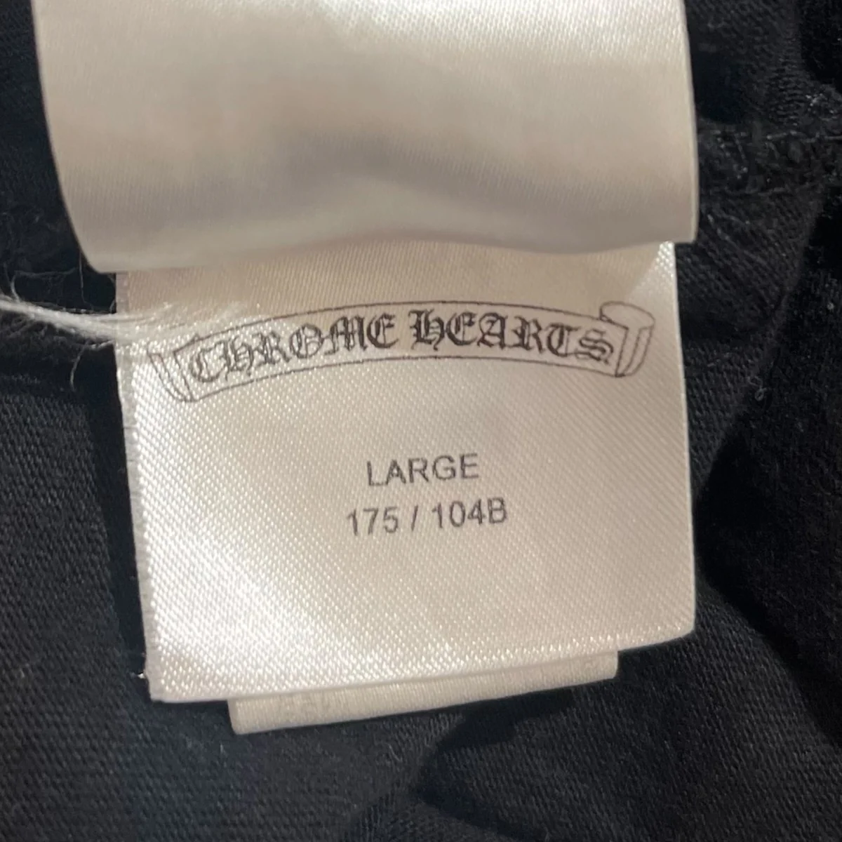 OLD ENGLISH NECK LOGO L／S POCKET T長袖カットソー - Image 9
