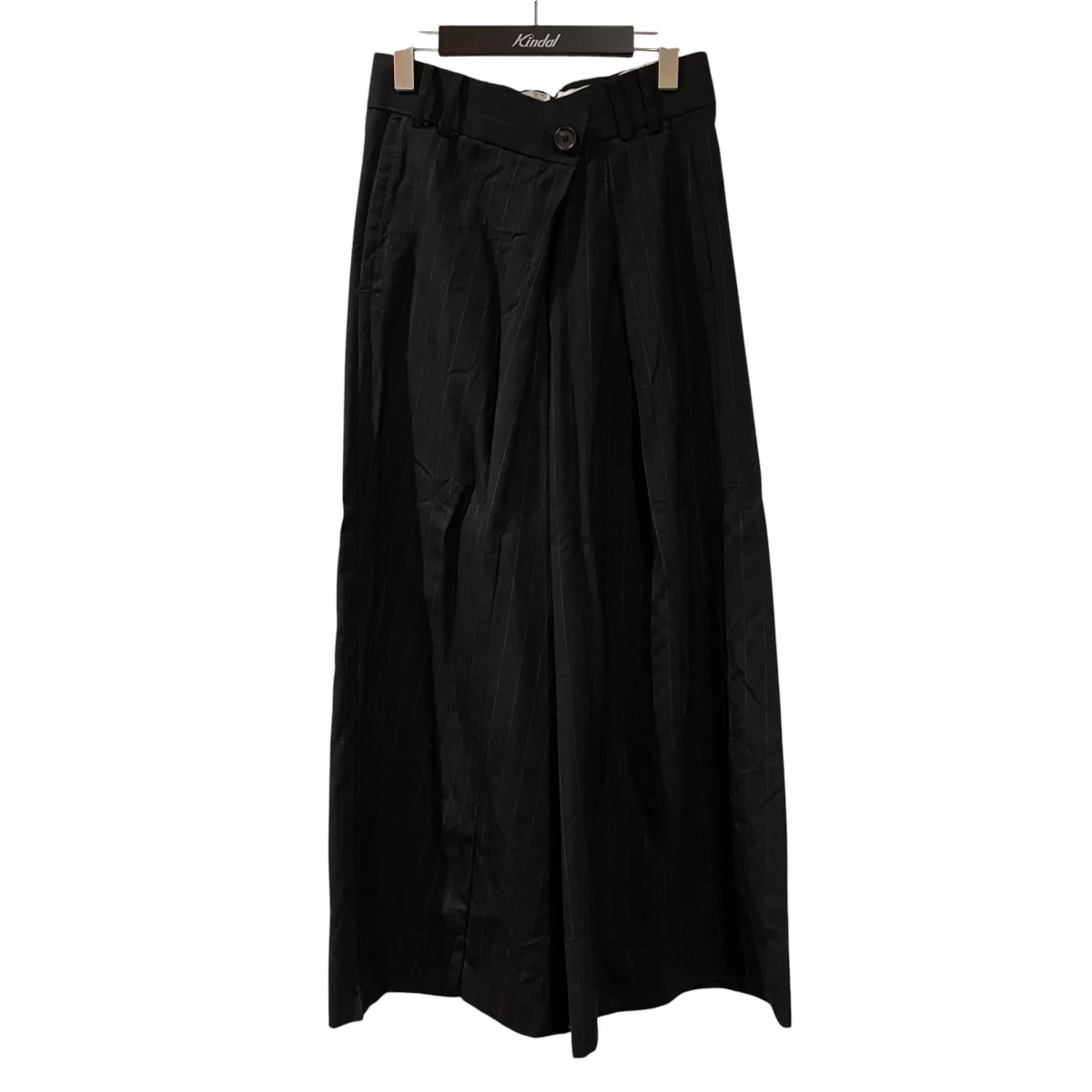 Asymmetric Tucked Flare Trousersスラックス125640012