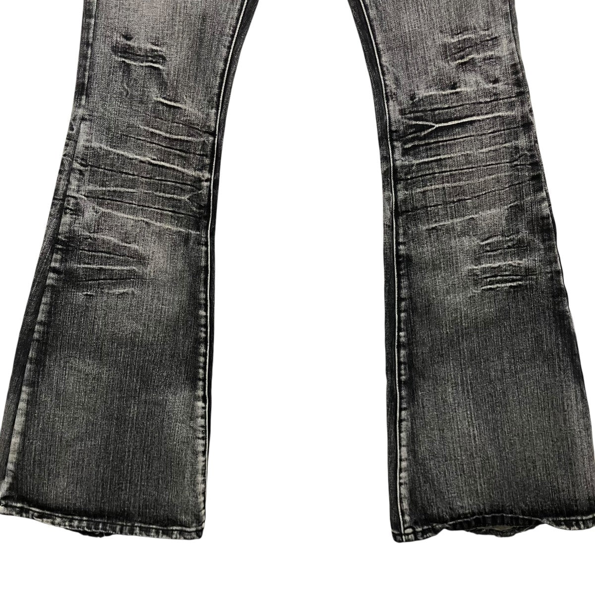 ウォッシュ加工ブーツカットデニム - Image 4