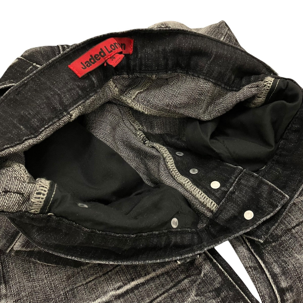 ウォッシュ加工ブーツカットデニム - Image 6