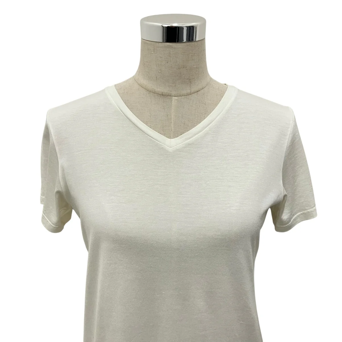 VネックTシャツNW705016 - Image 4