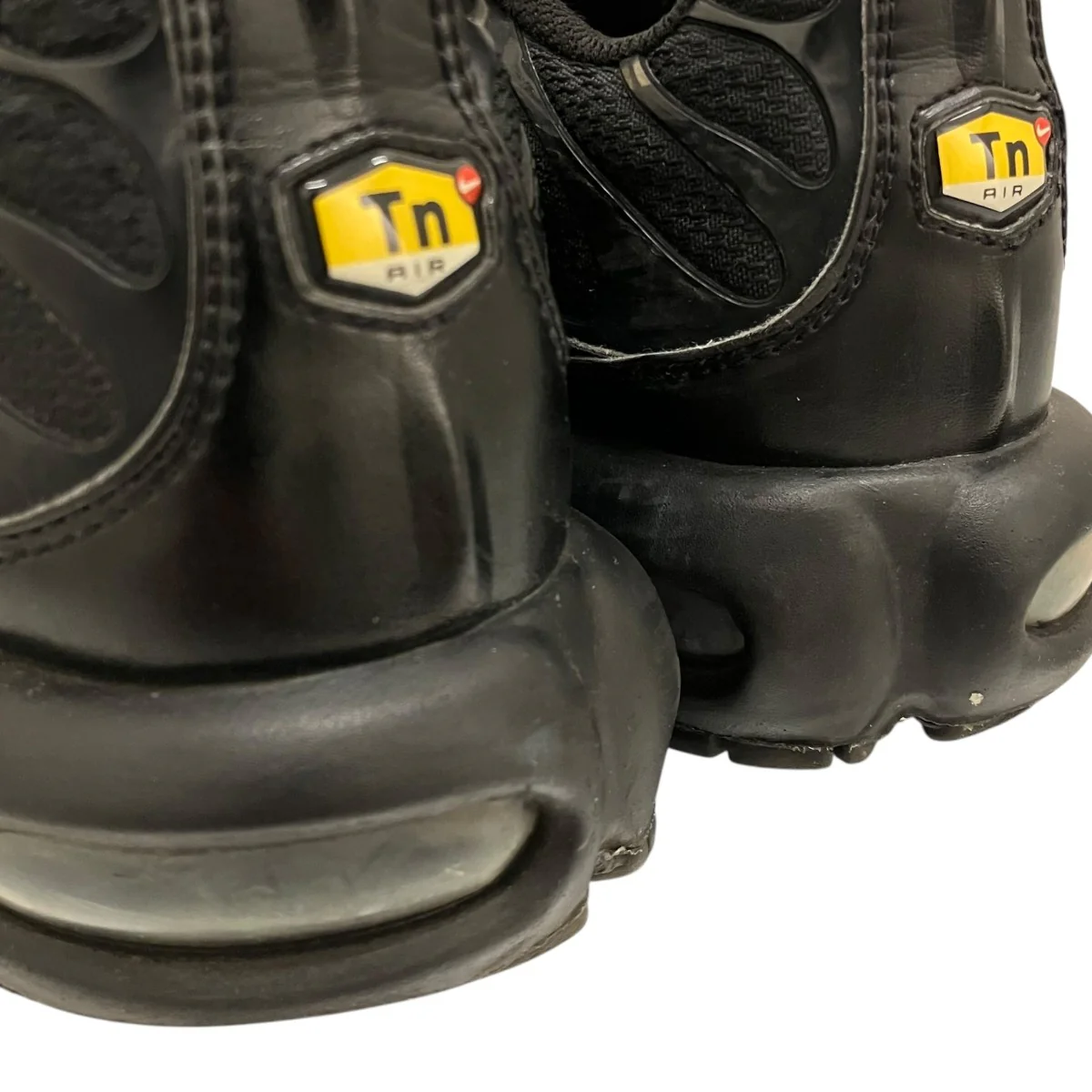 【AIR MAX PLUS TRIPLE BLACK】ローカットスニーカー604133-050 - Image 8
