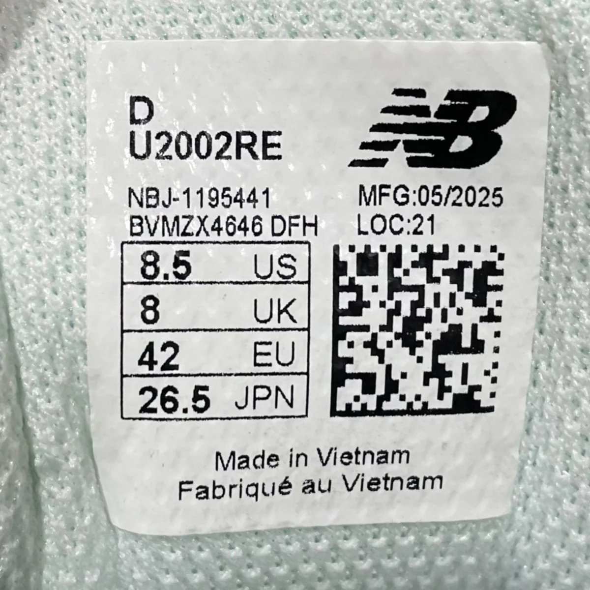 スニーカー U2002RE - Image 5