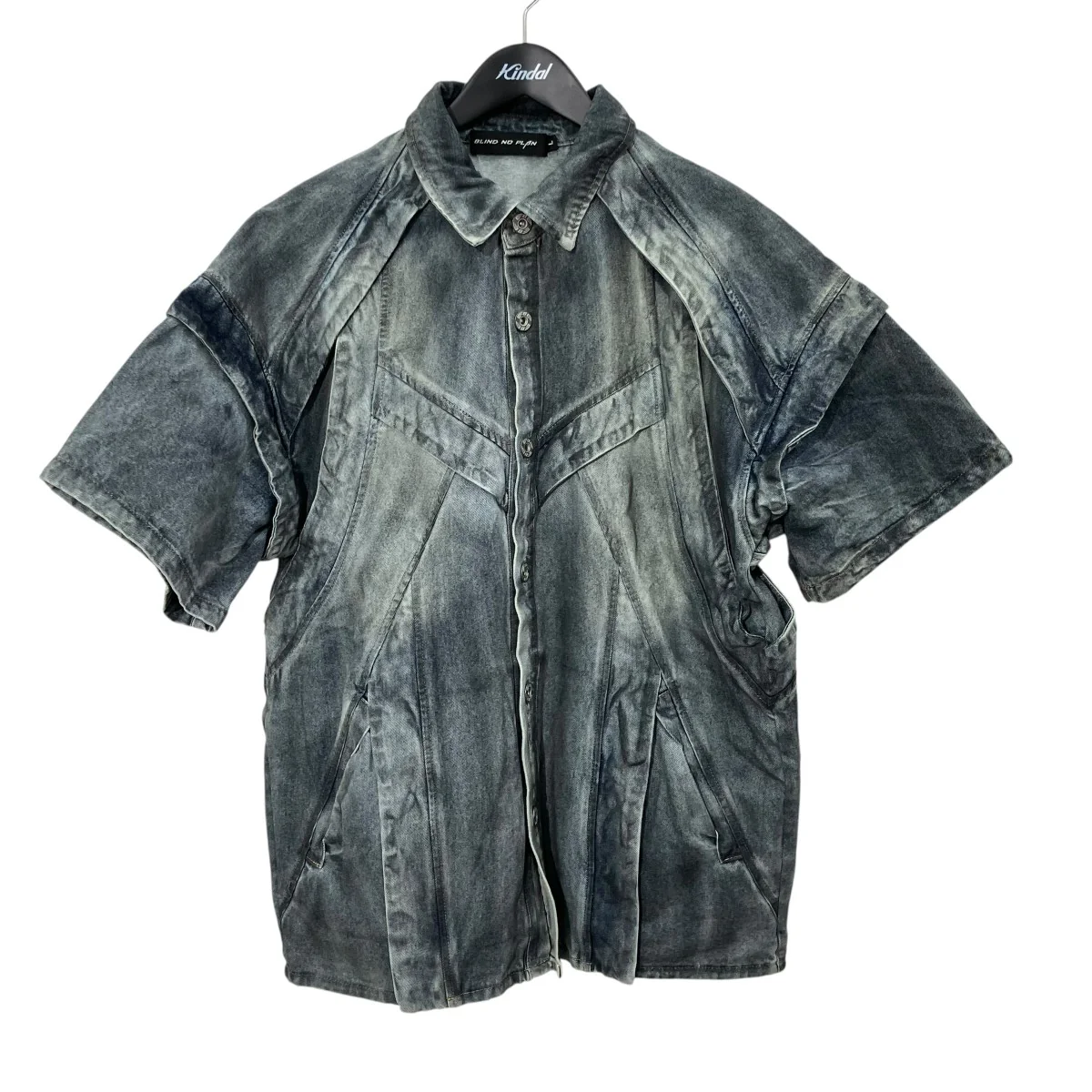 Distressed Denim Short Sleeve Shirtデニムシャツ