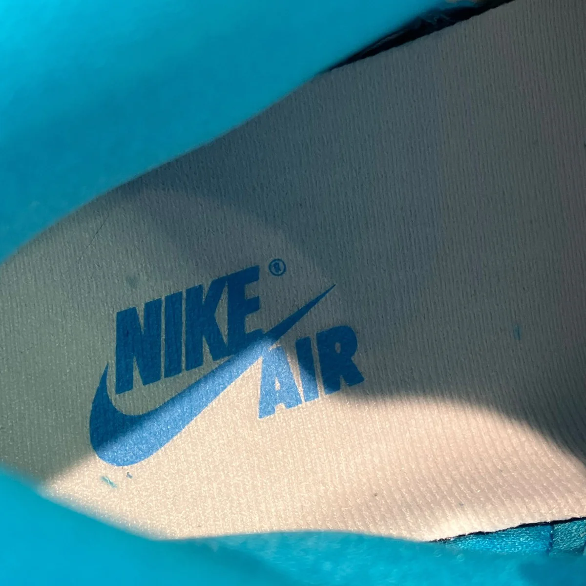 Air Jordan 1 Retro High OG UNC ReimaginedローカットスニーカーDZ5485-402 - Image 6