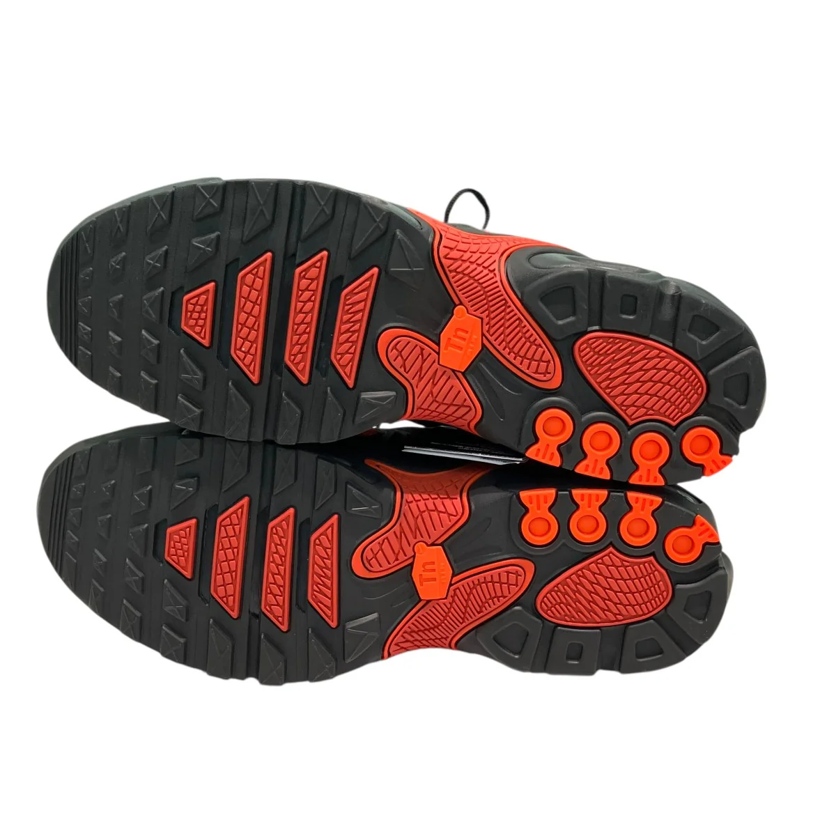 Air Max Plus Drift Dragon RedローカットスニーカーFD4290-010 - Image 3