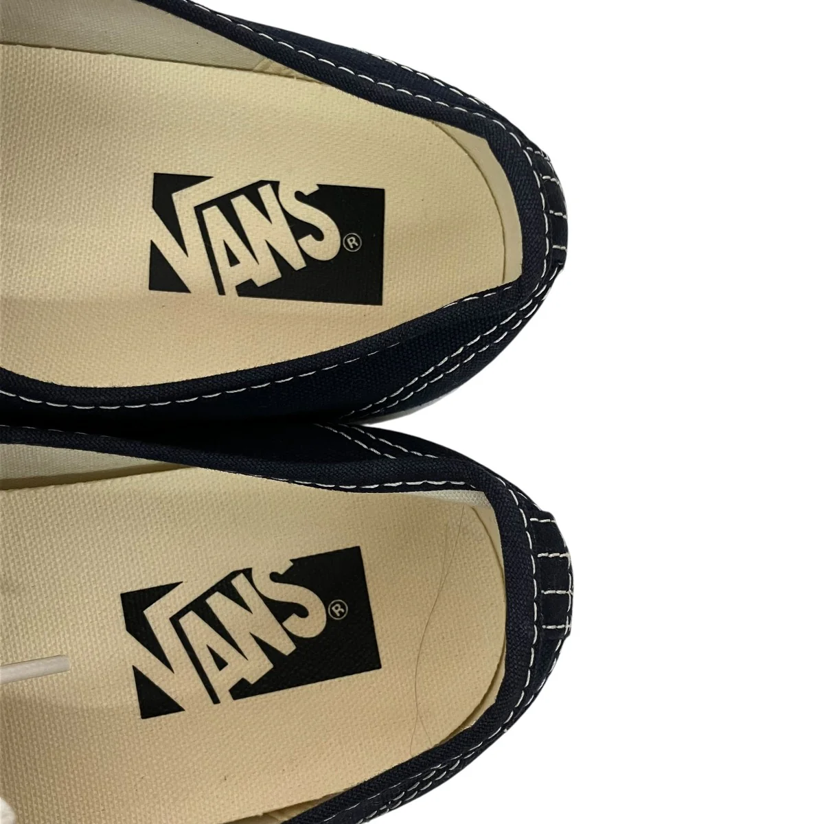 PREMIUM AUTHENTIC REISSUE 44ローカットスニーカー721278 - Image 4