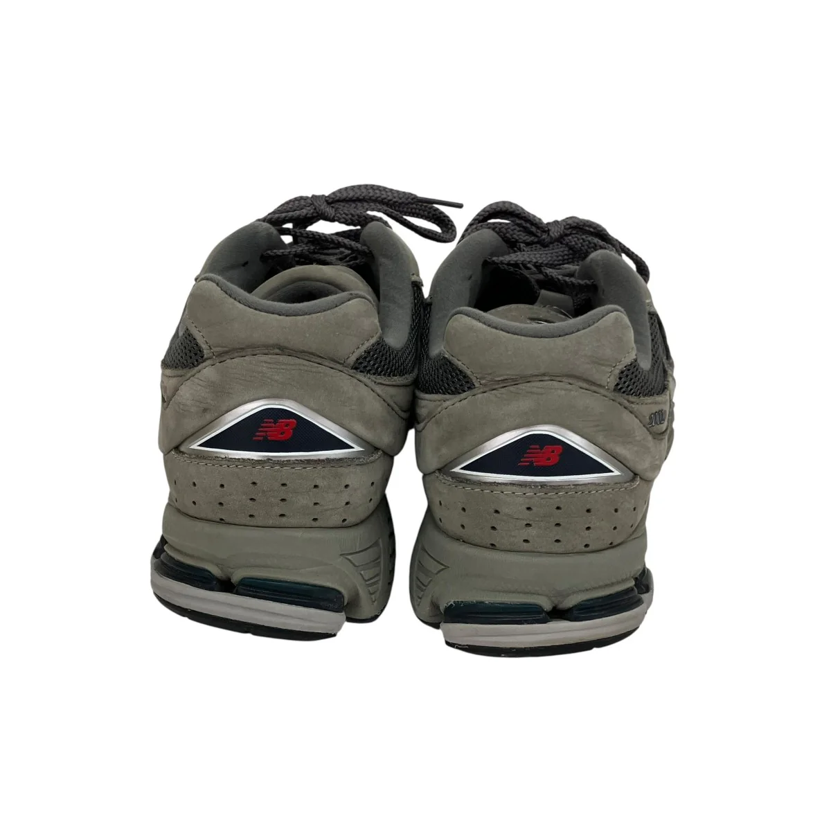 スニーカーML2002RA - Image 6